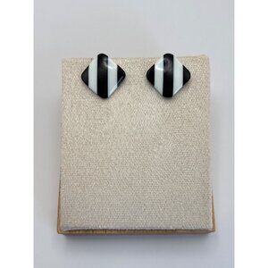 Vintage Retro Striped Geometric Black White Resin Clip On Stud Earrings